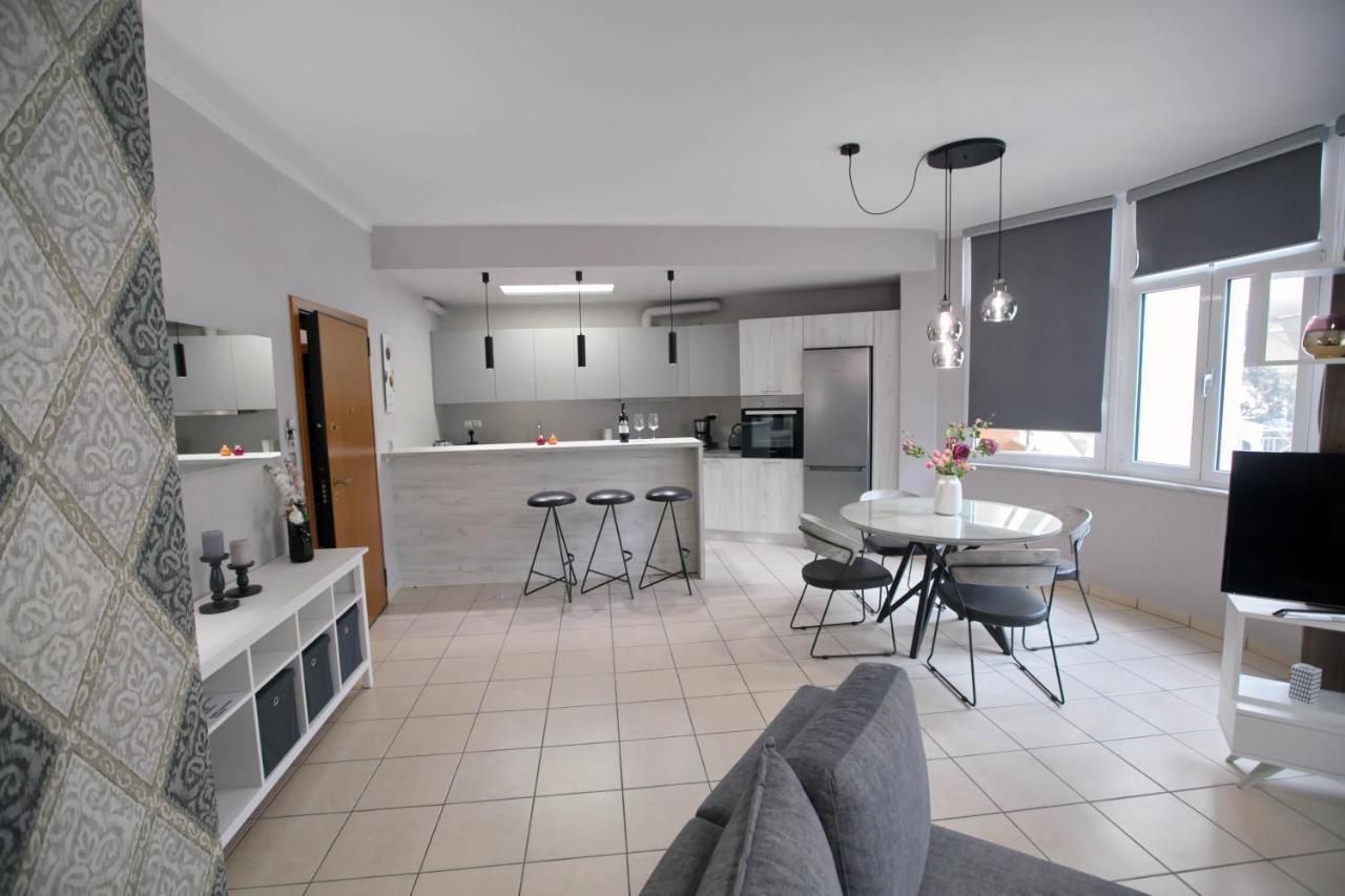 Ioanna'S Luxury Two Bedroom Apartment Nafplio Exterior foto